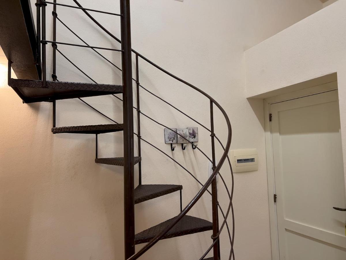 אלגהרו Suite Minerva 10 Steps From Piazza Civica מראה חיצוני תמונה